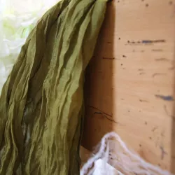 Chemin de table gaze de coton Pistache