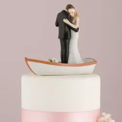 Figurine Couple Dansant sur une Barque