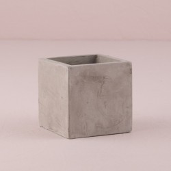 Vase imitation ciment