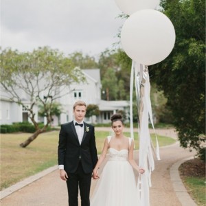 Ballon géant mariage blanc 250 cm