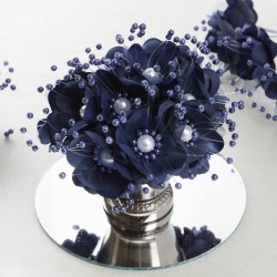 Bouquet de fleurs en tissu bleu marine